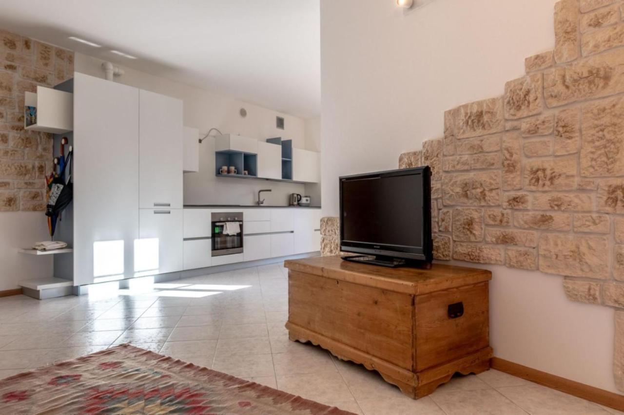 Casa Al Castello, Calliano Ospitar Zewnętrze zdjęcie